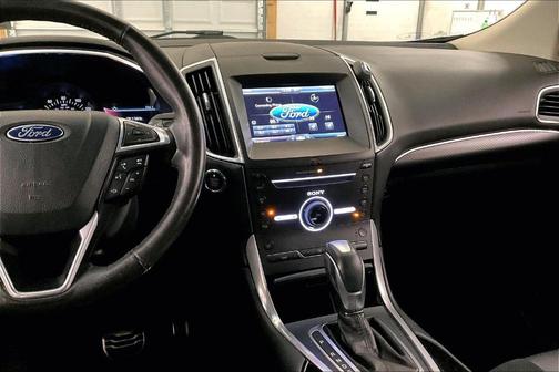 2015 Ford Edge Sport