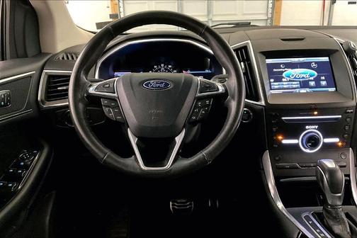 2015 Ford Edge Sport
