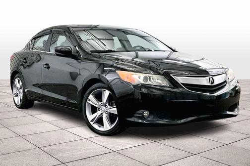 2013 Acura ILX 2.0L w/Premium Package