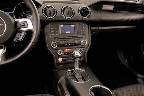 2017 Ford Mustang V6