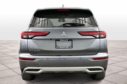 2022 Mitsubishi Outlander SE