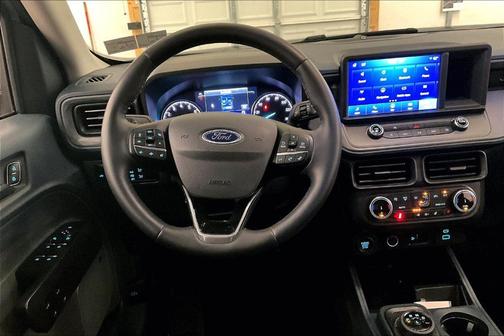 2023 Ford Maverick Lariat Advanced