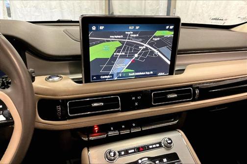 2022 Lincoln Aviator Standard AWD