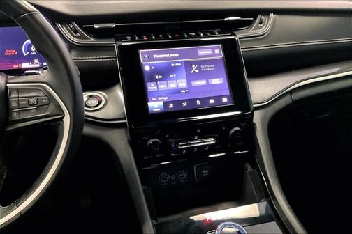 2022 Jeep Grand Cherokee L Laredo