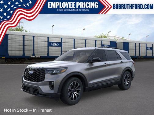 Carbonized Gray Metallic 2026 Ford Explorer ST-Line