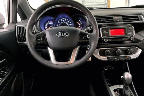 2016 Kia Rio LX