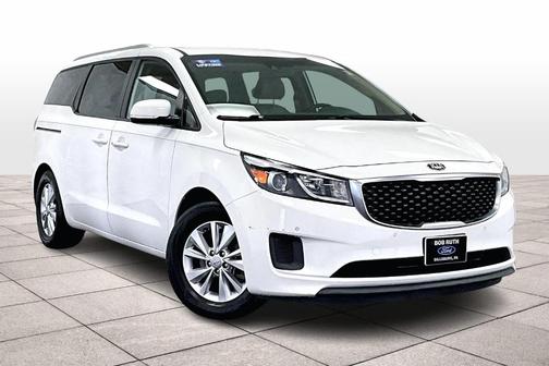 2017 Kia Sedona LX
