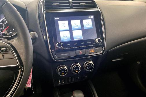 2024 Mitsubishi Outlander Sport LE
