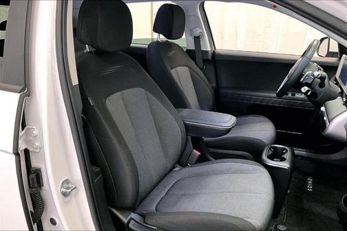 2024 Hyundai IONIQ 5 SE