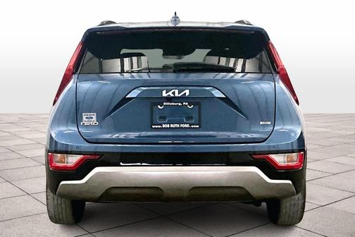 2023 Kia Niro SX
