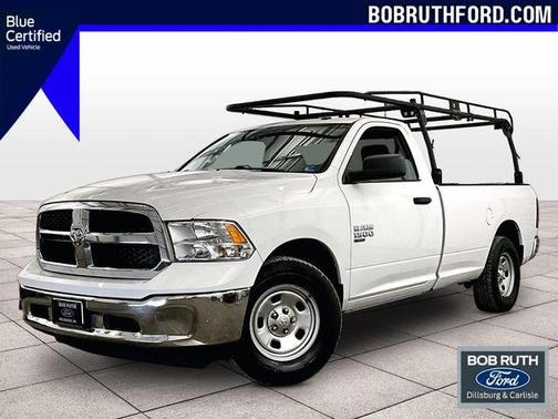 Bright White Clearcoat 2022 RAM 1500 Classic Tradesman
