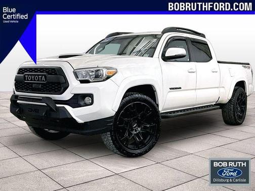 Super White 2021 Toyota Tacoma TRD Sport