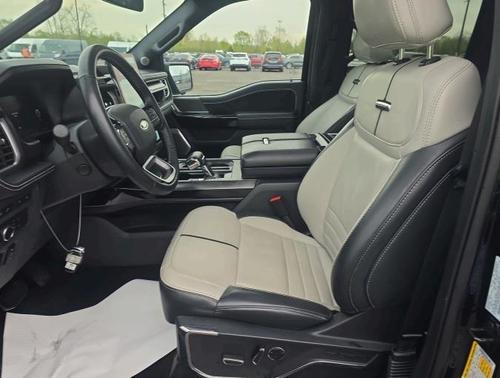2022 Ford F-150 Lightning Platinum