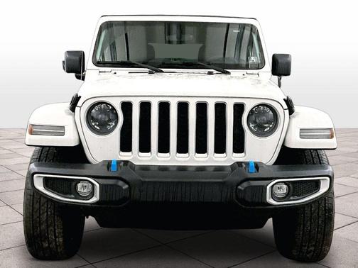 Bright White Clearcoat 2023 Jeep Wrangler 4xe Sahara