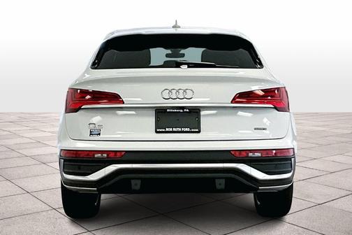 2022 Audi Q5 45 S line Premium Plus