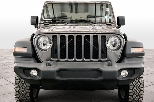 2020 Jeep Gladiator Sport