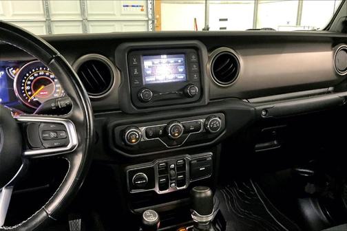 2020 Jeep Gladiator Sport