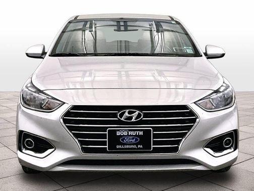 Olympus Silver Metallic 2022 Hyundai Accent SEL