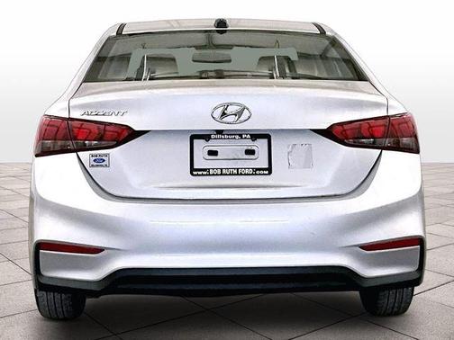 Olympus Silver Metallic 2022 Hyundai Accent SEL