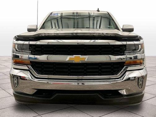 Summit White 2017 Chevrolet Silverado 1500 LT