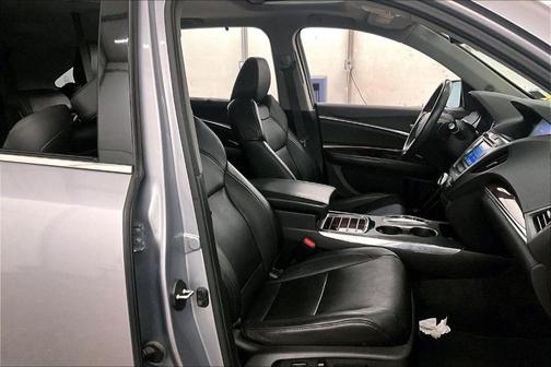 2016 Acura MDX 3.5L w/Advance Package