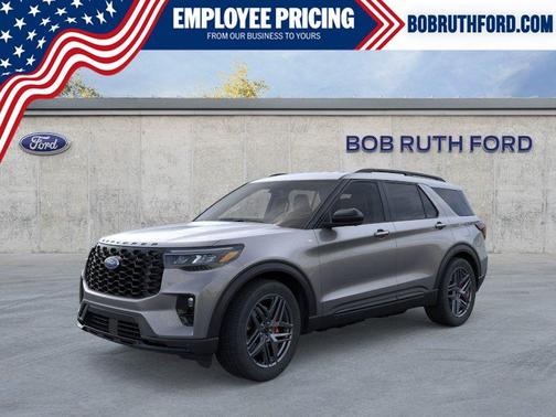 Carbonized Gray Metallic 2026 Ford Explorer ST-Line