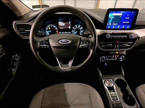 Agate Black 2020 Ford Escape SE