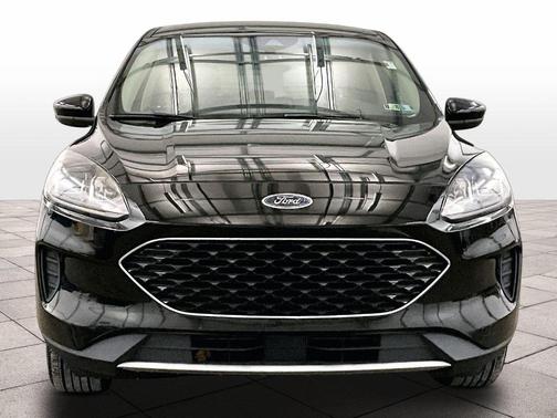 Agate Black 2020 Ford Escape SE