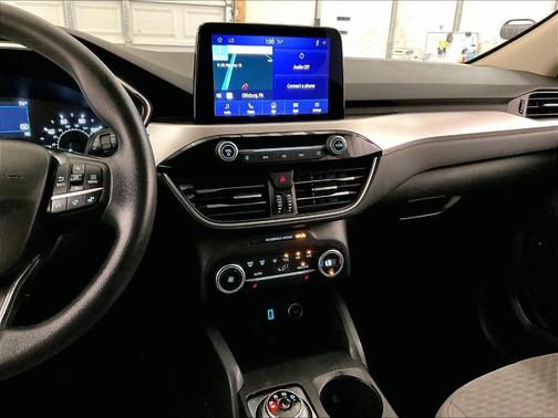 Agate Black 2020 Ford Escape SE