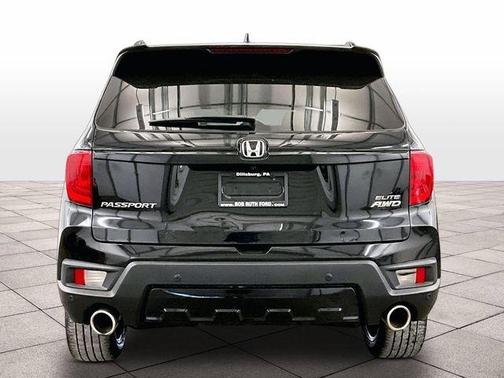 Crystal Black Pearl 2022 Honda Passport Elite