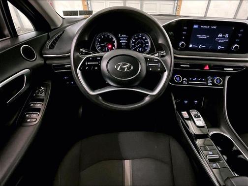 Phantom Black 2022 Hyundai SONATA SEL