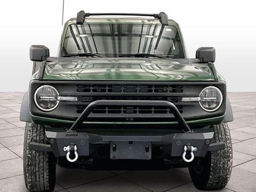 Eruption Green Metallic 2022 Ford Bronco Base