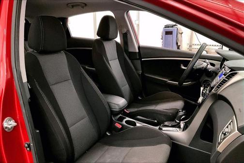 2017 Hyundai Elantra GT Base