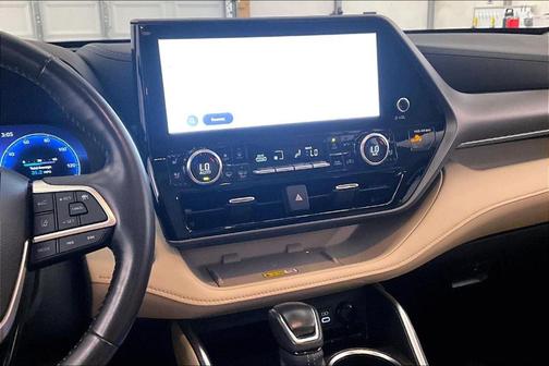 2023 Toyota Highlander Hybrid Limited