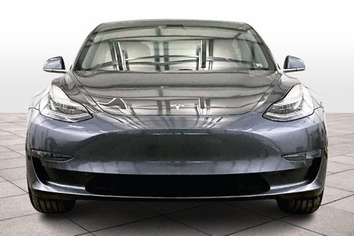 2019 Tesla Model 3 Mid Range