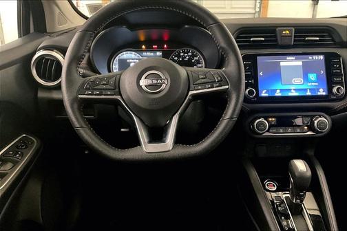 2023 Nissan Versa 1.6 SR