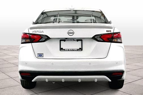 2023 Nissan Versa 1.6 SR