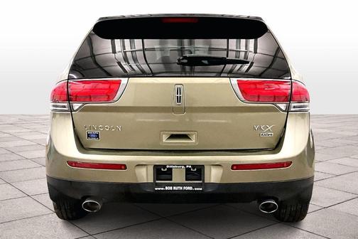 2013 Lincoln MKX Base