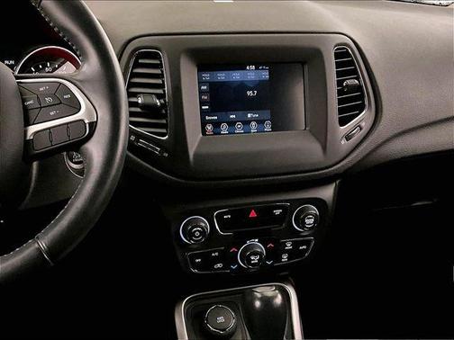 White Clearcoat 2019 Jeep Compass Latitude