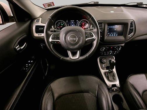 White Clearcoat 2019 Jeep Compass Latitude