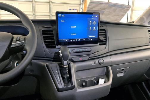 2026 Ford Transit-250 148 WB Medium Roof Cargo