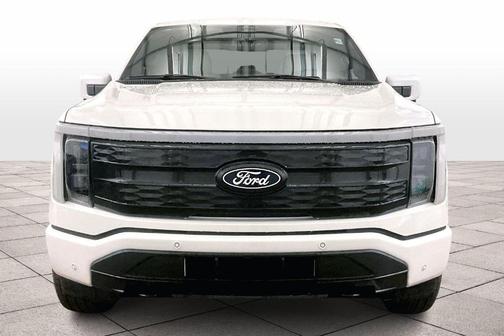 2025 Ford F-150 Lightning Platinum