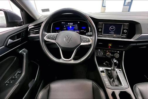 2022 Volkswagen Jetta 1.5T SE