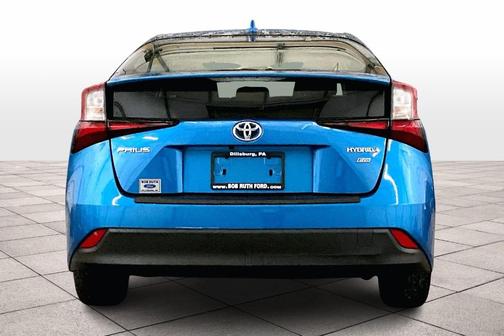 2021 Toyota Prius L