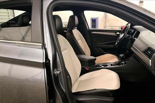 2019 Volkswagen Jetta 1.4T R-Line