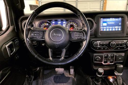 2021 Jeep Gladiator Sport