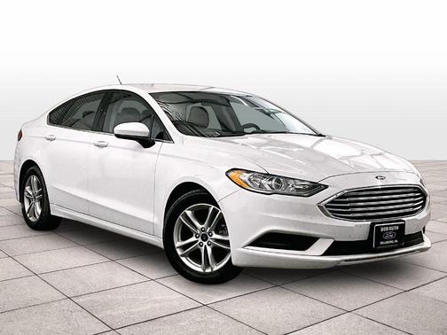 Oxford White 2018 Ford Fusion SE