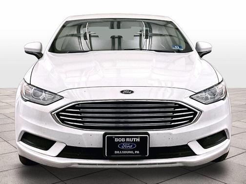 Oxford White 2018 Ford Fusion SE