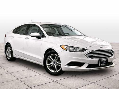 Oxford White 2018 Ford Fusion SE