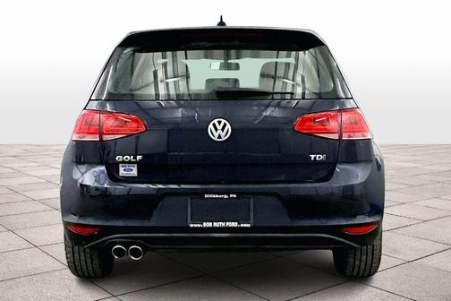 2015 Volkswagen Golf TDI S 4-Door